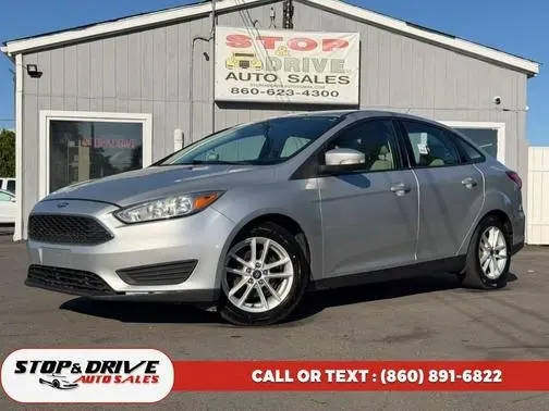 2015 Ford Focus SE FWD photo