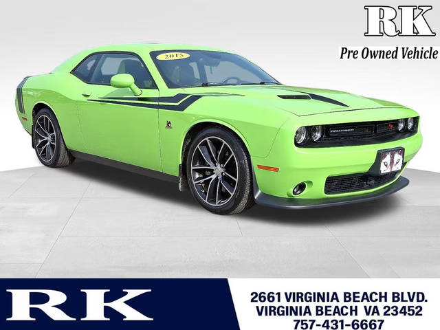 2015 Dodge Challenger R/T Scat Pack RWD photo