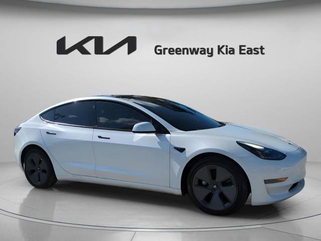 2021 Tesla Model 3 Standard Range Plus RWD photo