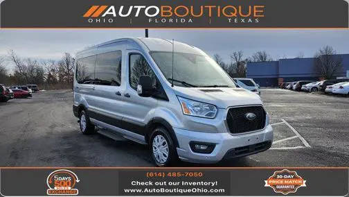 2022 Ford Transit Passenger Wagon XLT RWD photo