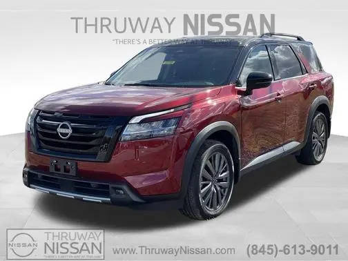 2022 Nissan Pathfinder SL 4WD photo
