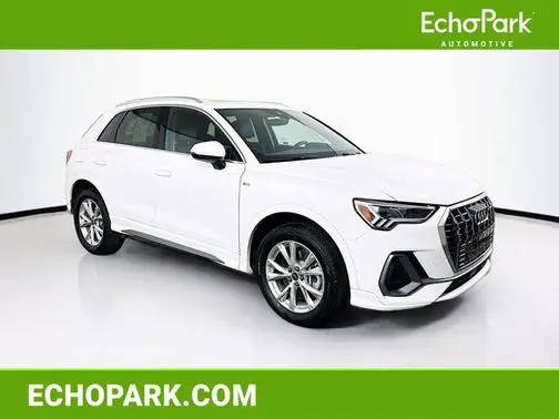 2023 Audi Q3 S line Premium AWD photo