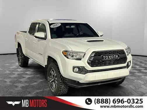 2017 Toyota Tacoma TRD Sport 4WD photo