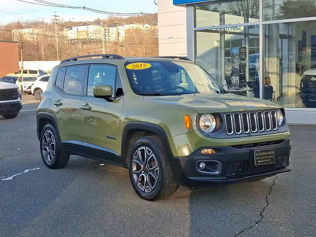 2015 Jeep Renegade Latitude FWD photo