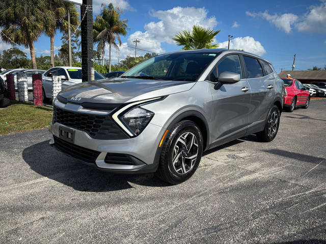2023 Kia Sportage LX FWD photo