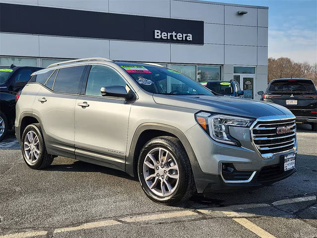 2023 GMC Terrain SLT AWD photo