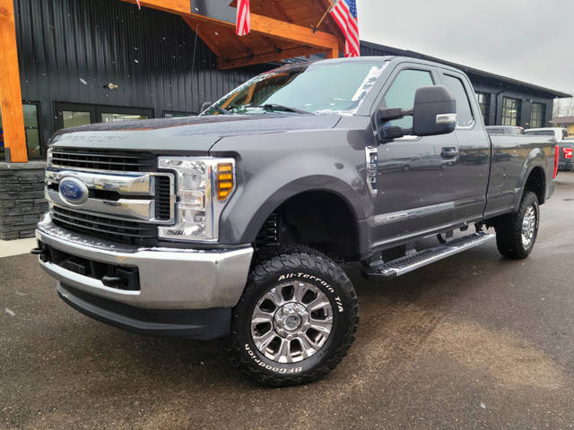 2019 Ford F-250 Super Duty 4WD photo