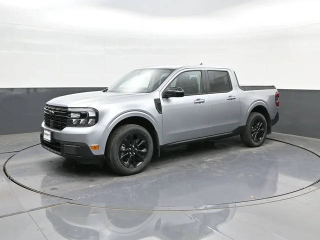 2023 Ford Maverick LARIAT AWD photo