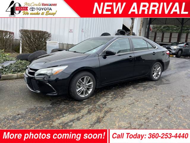 2016 Toyota Camry SE FWD photo