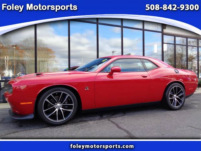 2015 Dodge Challenger R/T Scat Pack RWD photo