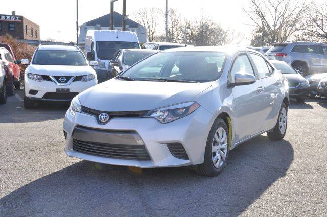2016 Toyota Corolla LE Plus FWD photo