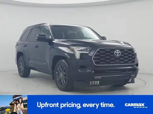 2023 Toyota Sequoia Platinum 4WD photo