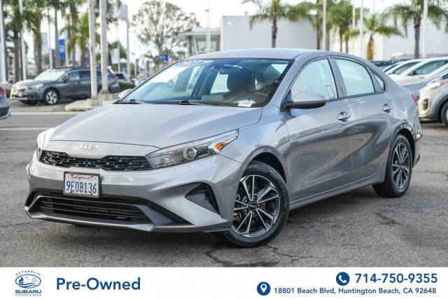 2023 Kia Forte LXS FWD photo