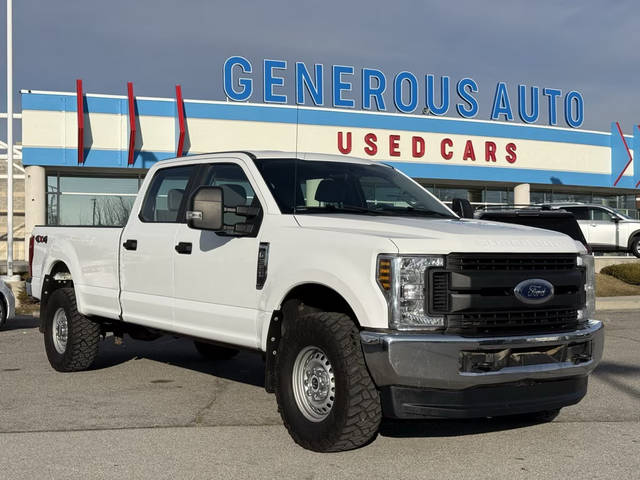2018 Ford F-350 Super Duty XL 4WD photo