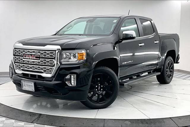 2022 GMC Canyon 4WD Denali 4WD photo
