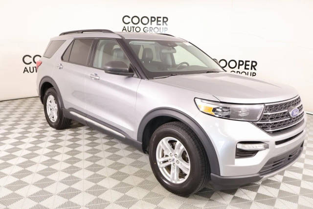 2023 Ford Explorer XLT 4WD photo
