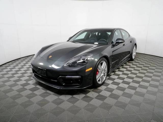 2023 Porsche Panamera 4S AWD photo