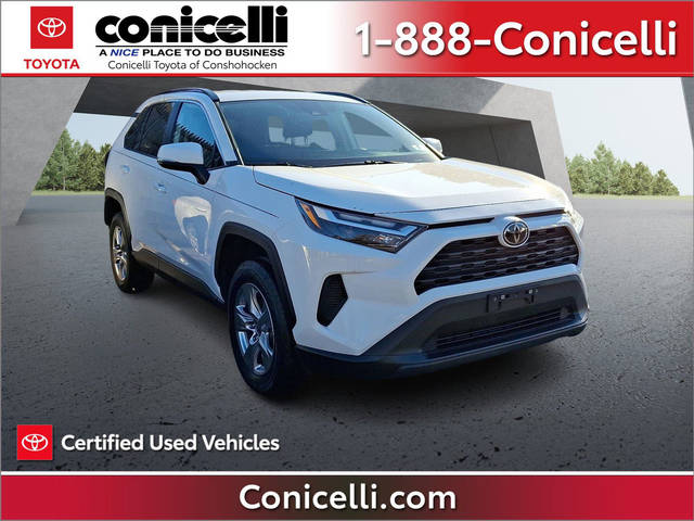 2023 Toyota RAV4 XLE FWD photo