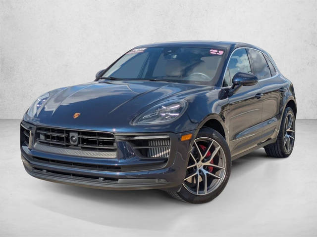 2023 Porsche Macan S AWD photo