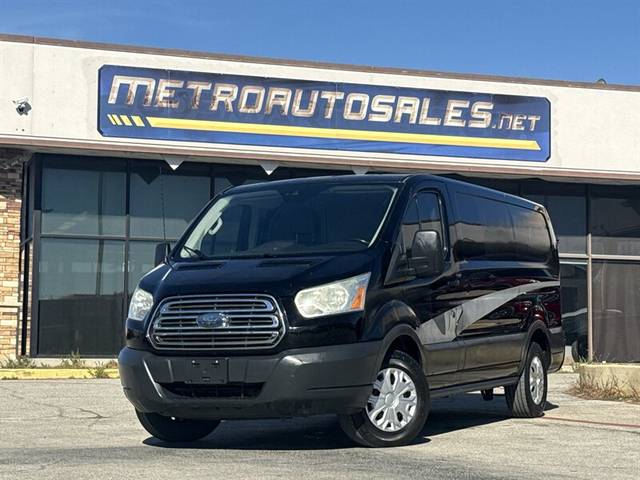 2017 Ford Transit Van  RWD photo
