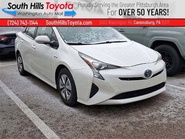 2017 Toyota Prius Four FWD photo