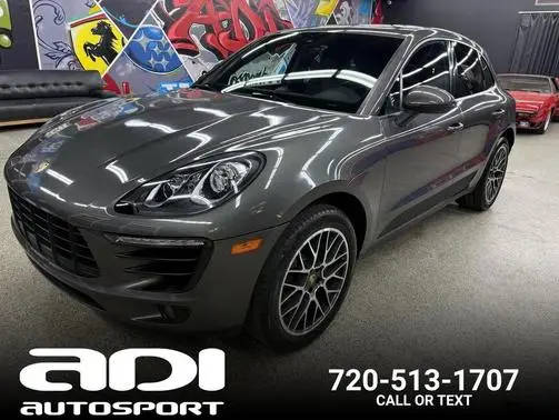 2018 Porsche Macan Sport Edition AWD photo