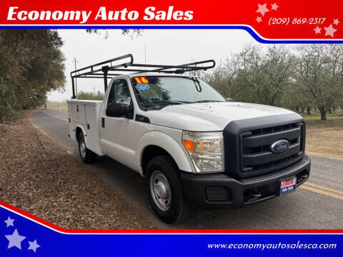 2016 Ford F-250 Super Duty XL RWD photo