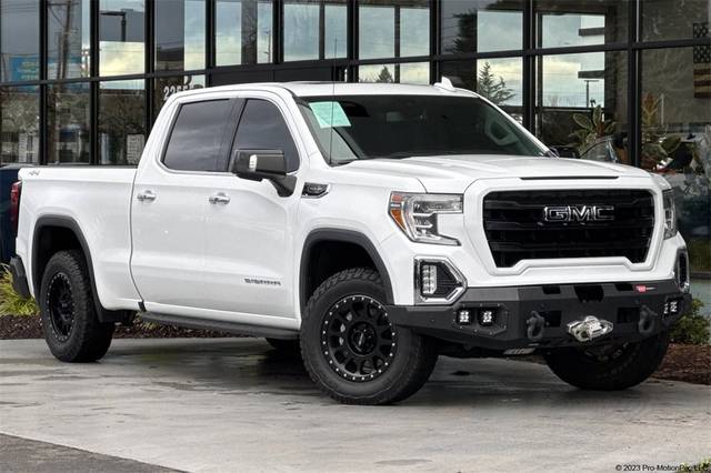 2020 GMC Sierra 1500 SLT 4WD photo