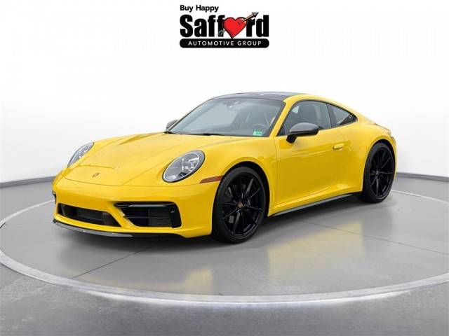 2023 Porsche 911 Carrera T RWD photo