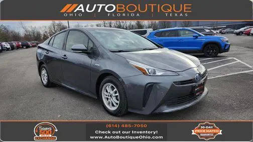 2022 Toyota Prius LE FWD photo