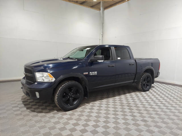 2017 Ram 1500 SLT 4WD photo