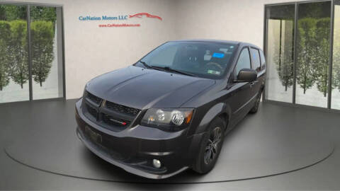 2015 Dodge Grand Caravan SXT Plus FWD photo