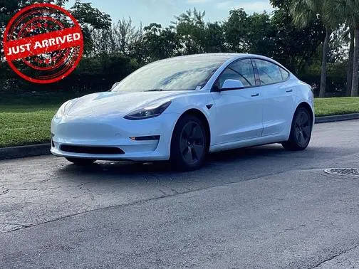 2023 Tesla Model 3  RWD photo