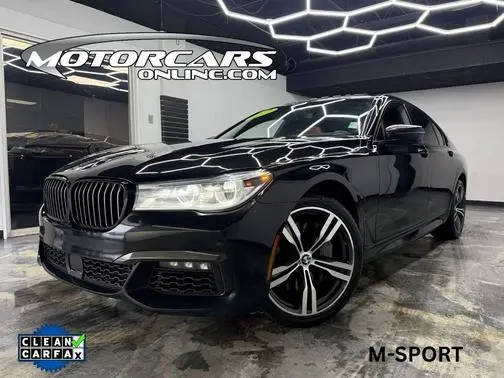 2019 BMW 750i xDrive AWD photo