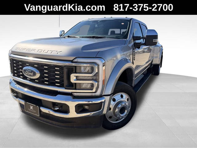 2023 Ford F-450 Super Duty LARIAT 4WD photo