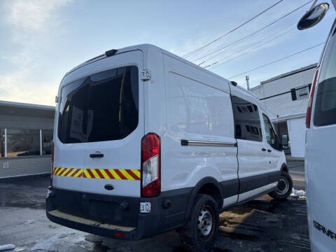 2017 Ford Transit Van  RWD photo