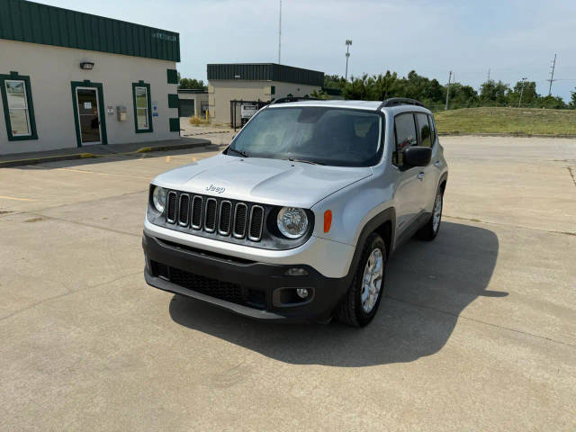 2015 Jeep Renegade Latitude FWD photo