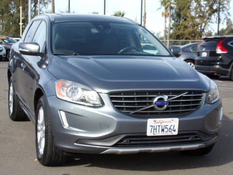 2016 Volvo XC60 T5 Drive-E Premier FWD photo