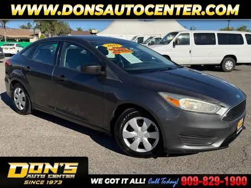 2015 Ford Focus S FWD photo