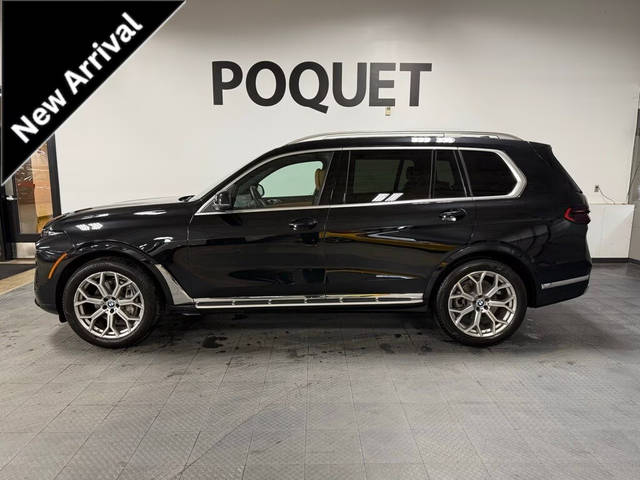 2023 BMW X7 xDrive40i AWD photo