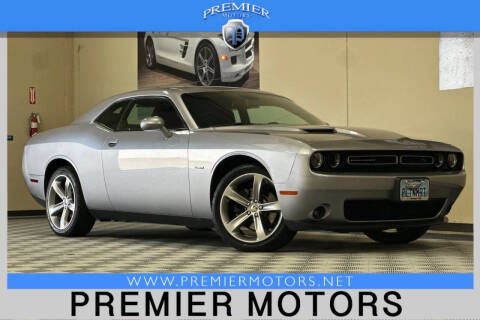 2015 Dodge Challenger R/T RWD photo