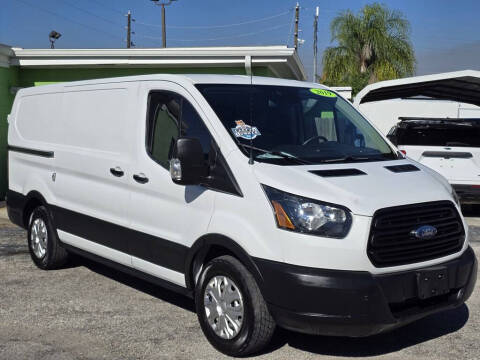 2019 Ford Transit Van  RWD photo