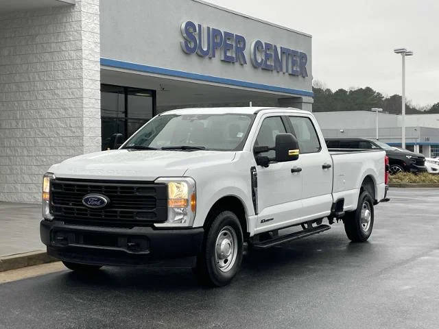 2023 Ford F-350 Super Duty XL RWD photo