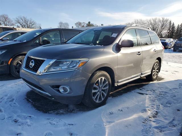 2016 Nissan Pathfinder S 4WD photo