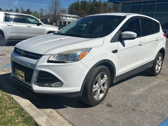 2015 Ford Escape SE FWD photo