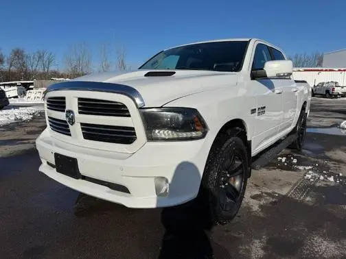 2015 Ram 1500 Sport 4WD photo
