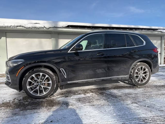 2023 BMW X5 xDrive40i AWD photo