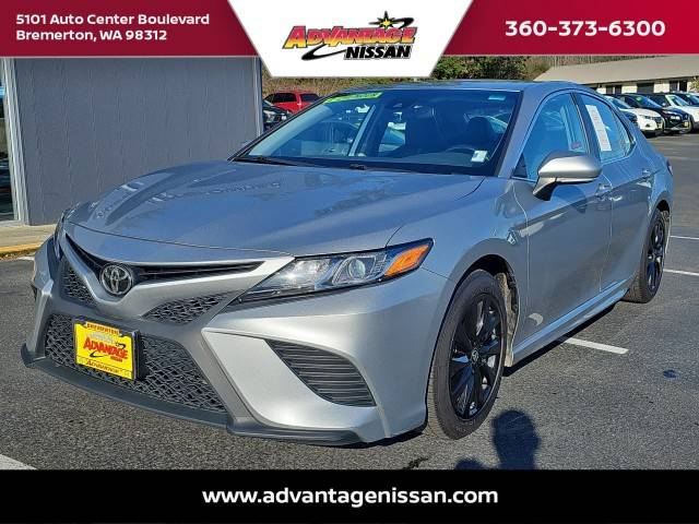 2020 Toyota Camry SE FWD photo