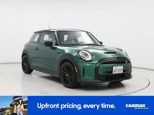 2022 MINI Hardtop 2 Door Cooper SE FWD photo