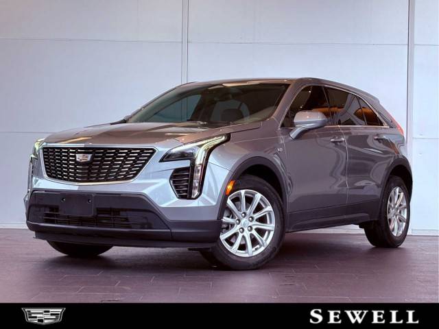 2023 Cadillac XT4 FWD Luxury FWD photo